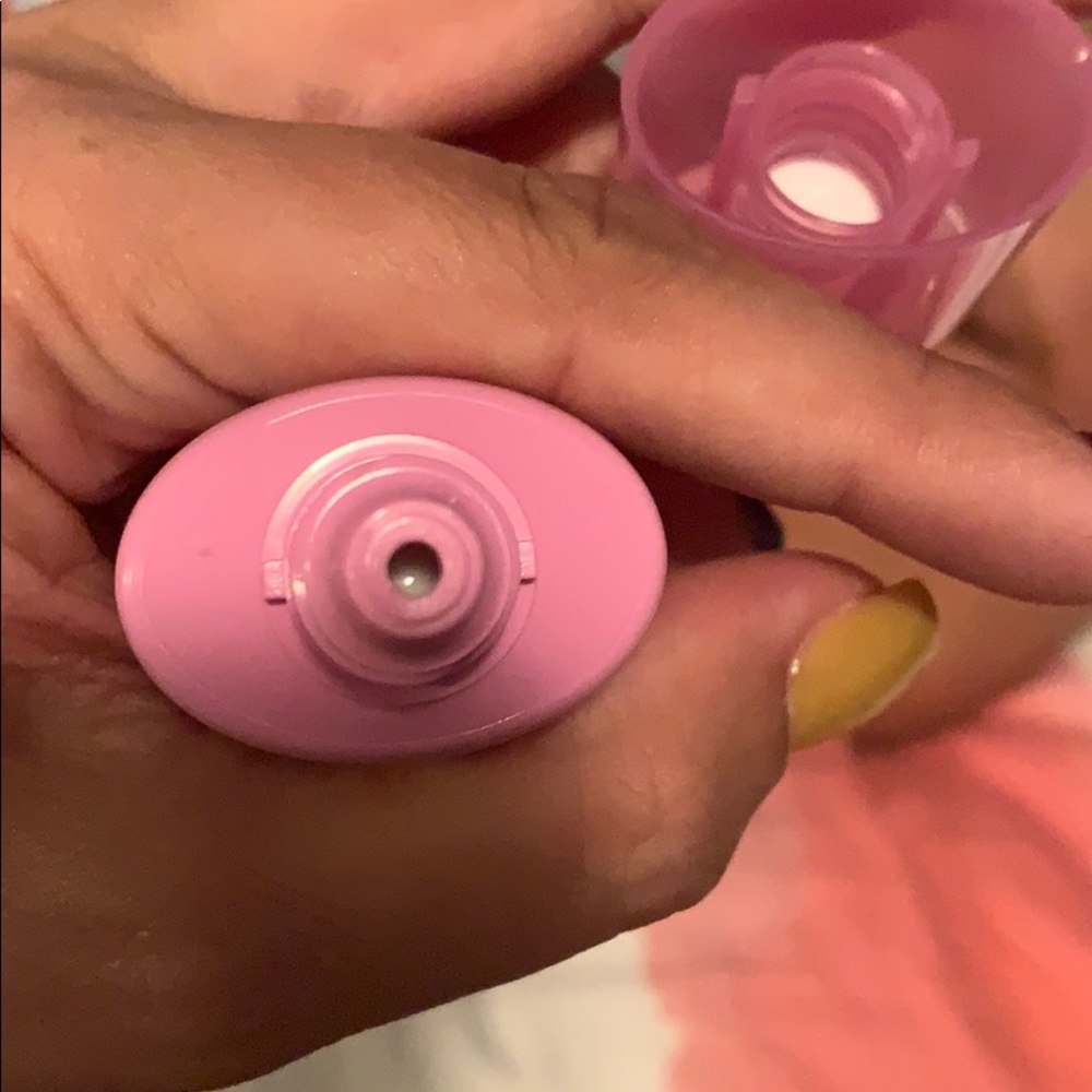 Clinique Happy Gelato Cream - Picture 3 of 3